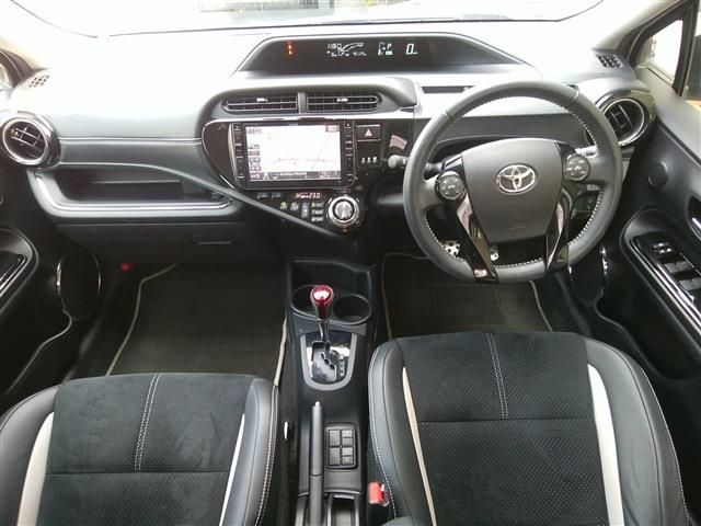 Toyota AQUA 2016-09 188482-2