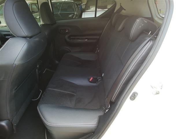 Toyota AQUA 2016-09 188482-17