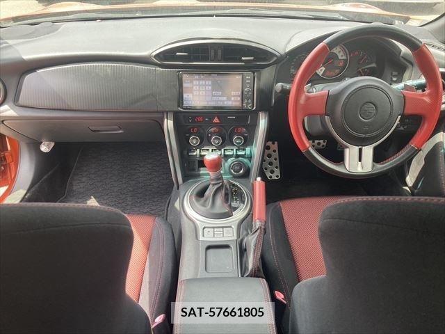 Toyota 86 2012-05 269205-18