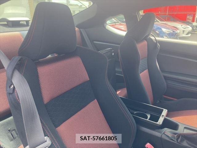 Toyota 86 2012-05 269205-19