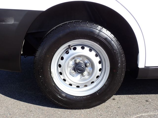 Nissan AD VAN 2016-09 11828-17