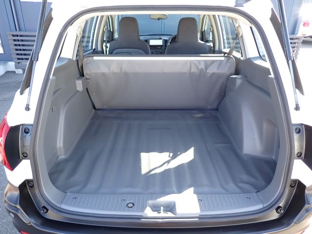 Nissan AD VAN 2016-09 11828-15