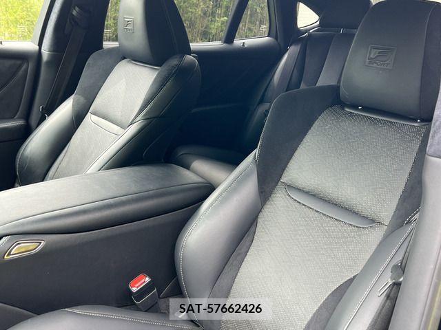 Lexus LS 2018-01 204798-9