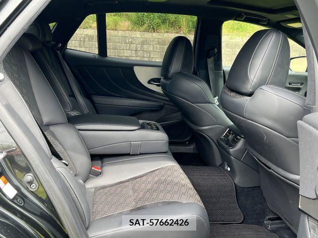 Lexus LS 2018-01 204798-19