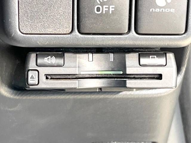 Toyota AQUA 2013-02 20060-5