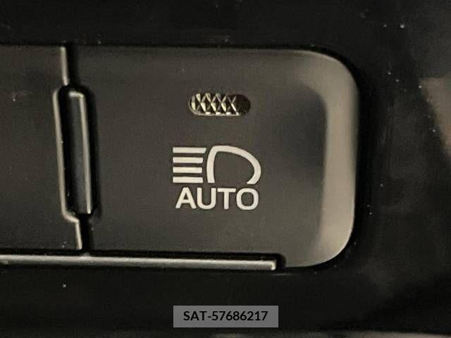 Toyota PRIUS 2019-02 281877-6