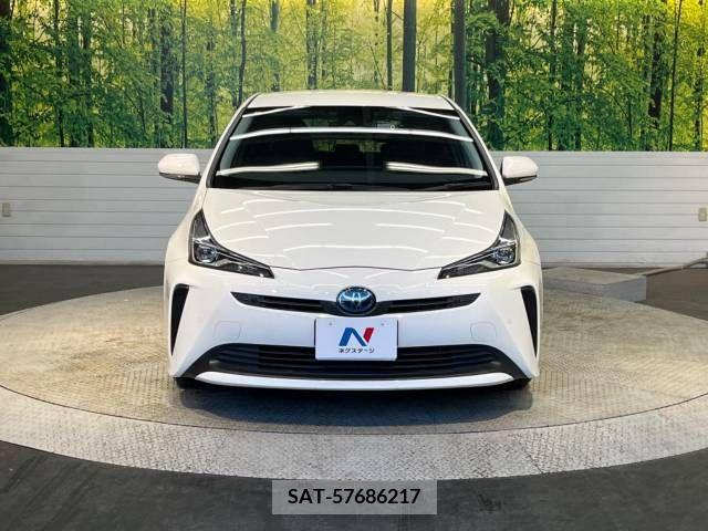 Toyota PRIUS 2019-02 281877-14