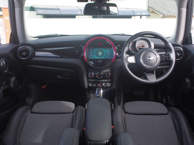 Bmw MINI 2022-12 195987-18