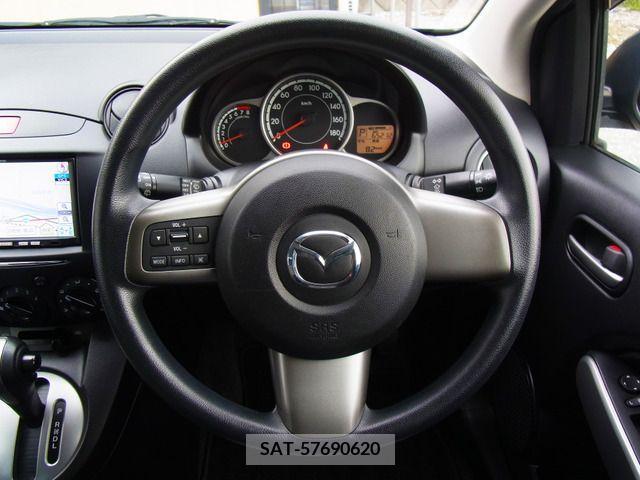 Mazda DEMIO 2013-11 267513-12