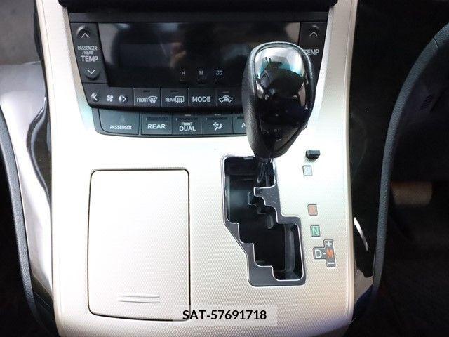 Toyota VELLFIRE 2014-07 299947-15