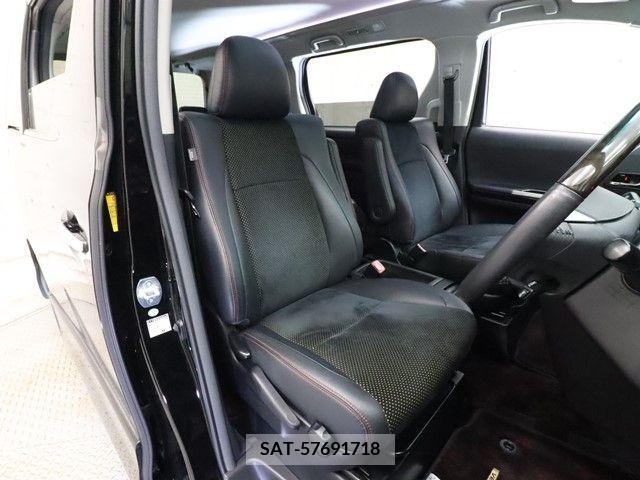 Toyota VELLFIRE 2014-07 299947-3