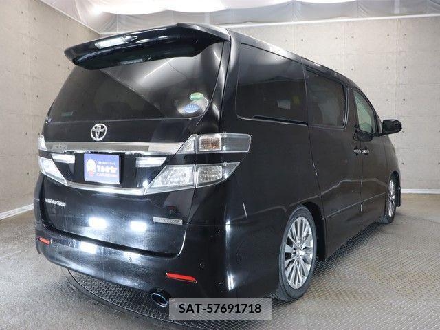 Toyota VELLFIRE 2014-07 299947-1