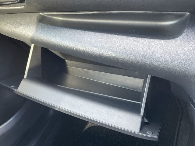 Toyota YARIS 2020-09 180497-20