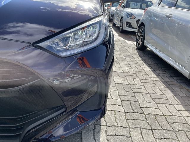 Toyota YARIS 2020-09 180497-26