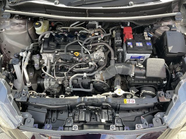Toyota YARIS 2020-09 180497-25