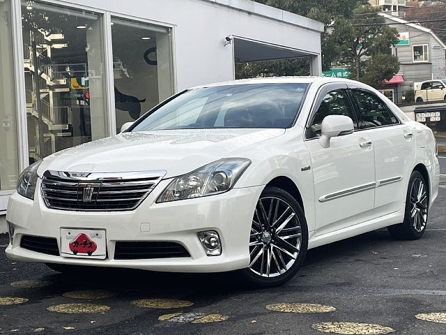 Toyota CROWN SEDAN 2011-11 182434-0