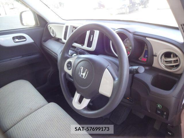 Honda N-ONE 2018-11 207221-2