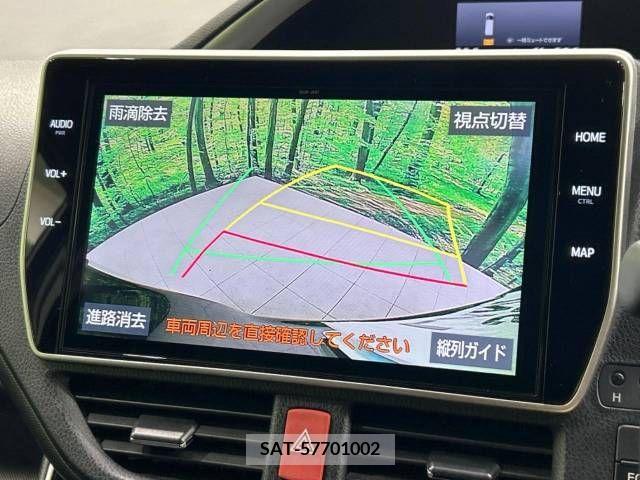 Toyota VOXY 2021-04 370449-4