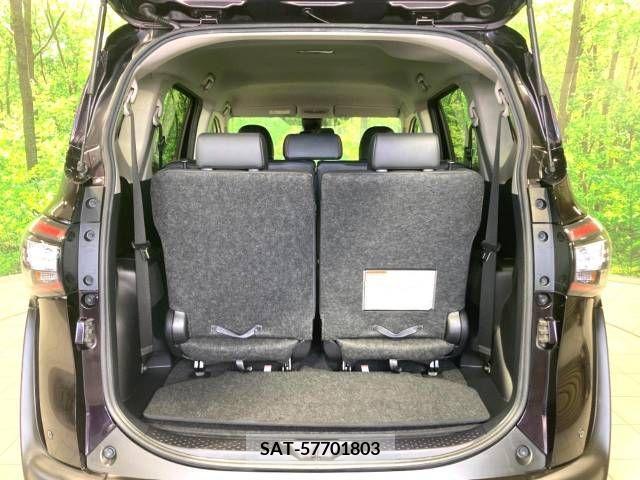 Toyota SIENTA 2018-03 246637-10