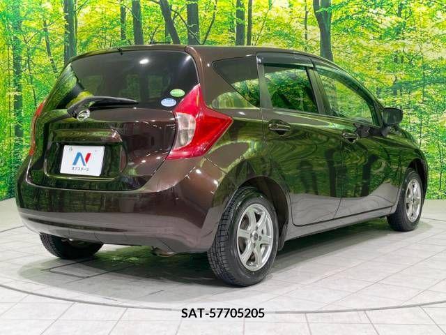 Nissan NOTE 2015-11 377899-17