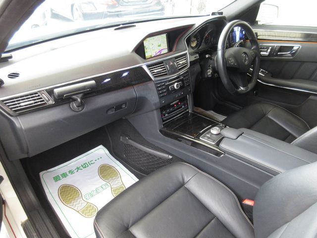 Mercedes Benz E-CLASS 2011-10 22009-13
