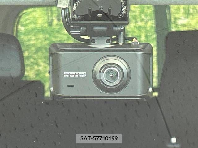 Toyota ROOMY 2017-04 393709-7