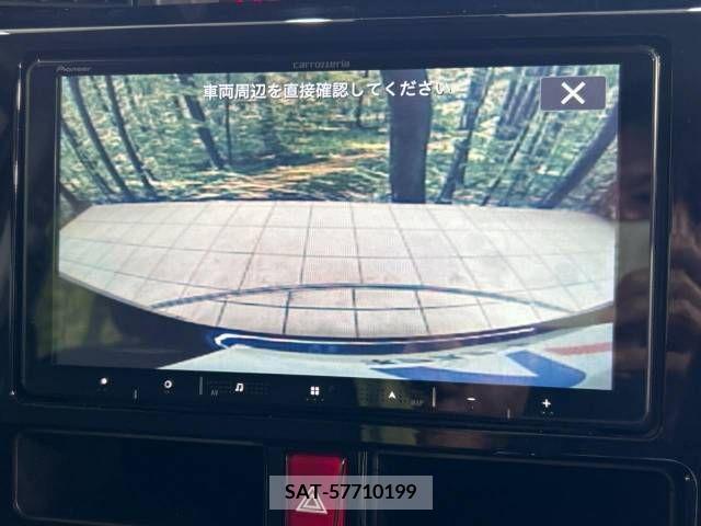 Toyota ROOMY 2017-04 393709-4