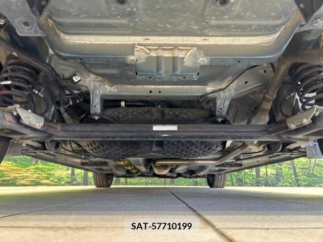 Toyota ROOMY 2017-04 393709-19