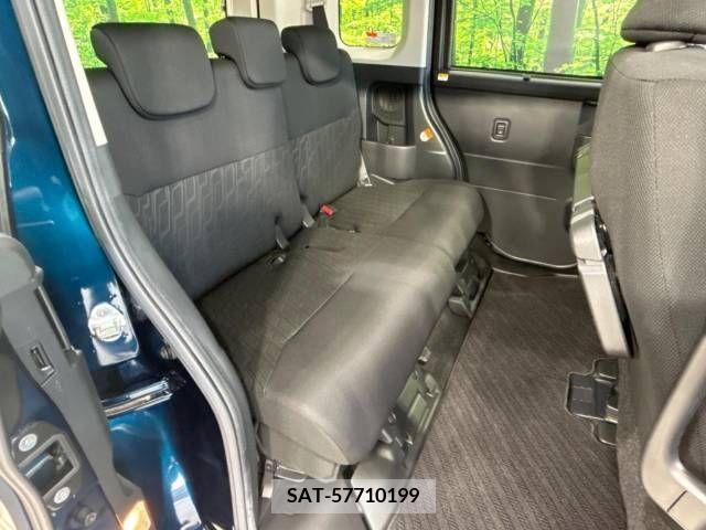 Toyota ROOMY 2017-04 393709-9
