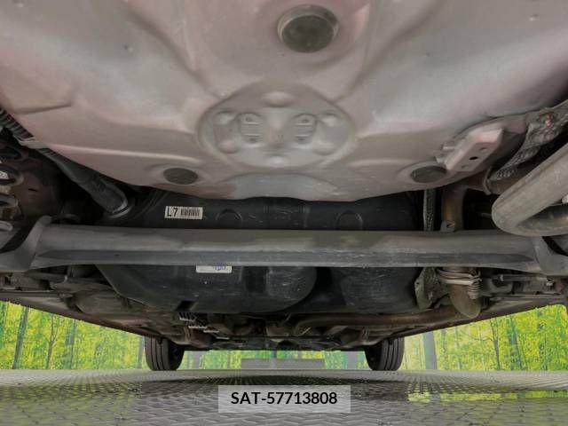 Toyota RACTIS 2010-11 393525-19
