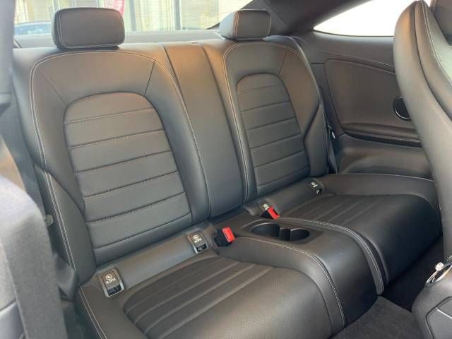 Mercedes Benz C-CLASS 2016-03 192815-9