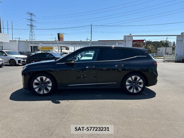 Bmw IX 2022-09 212762-3
