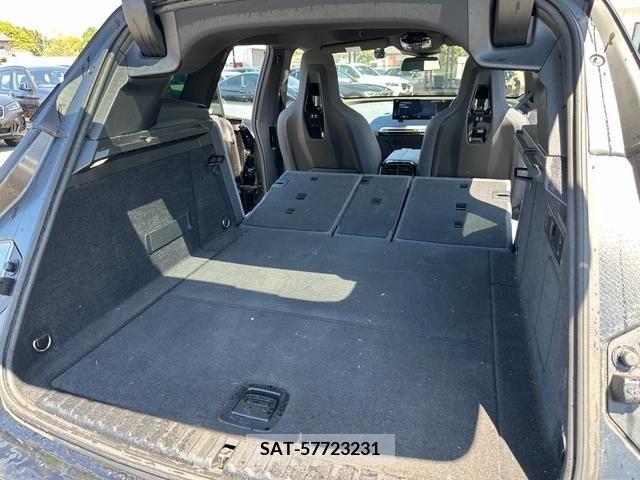 Bmw IX 2022-09 212762-14