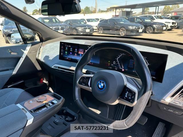 Bmw IX 2022-09 212762-15