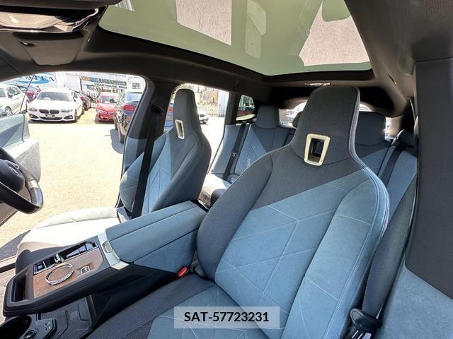 Bmw IX 2022-09 212762-16