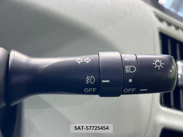 Toyota PRIUS ALPHA 2011-10 382316-6