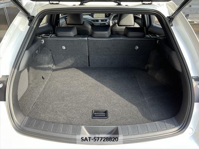 Lexus UX 2019-09 388184-17