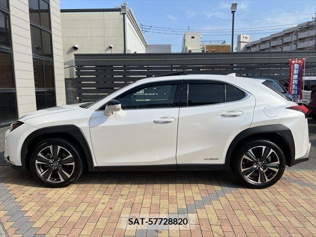 Lexus UX 2019-09 388184-7