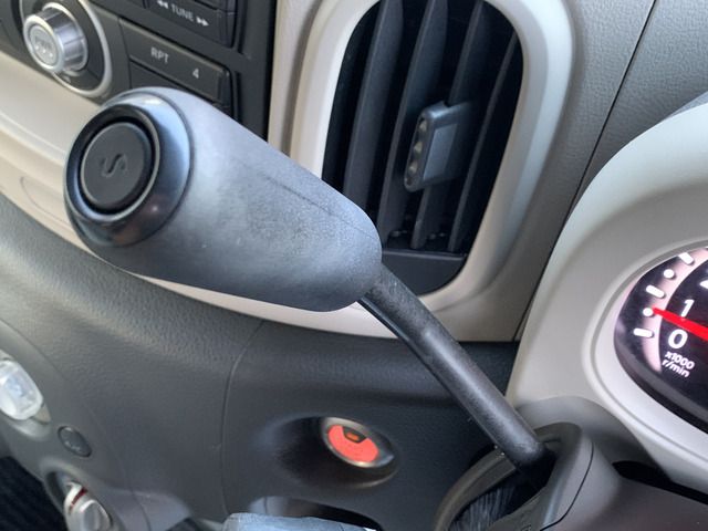 Nissan CUBE 2009-11 193534-17