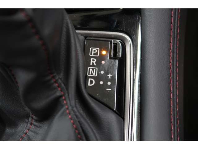 Nissan SKYLINE 2021-03 190567-7