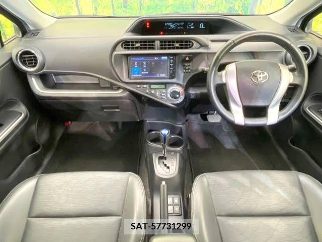Toyota AQUA 2014-09 356213-1