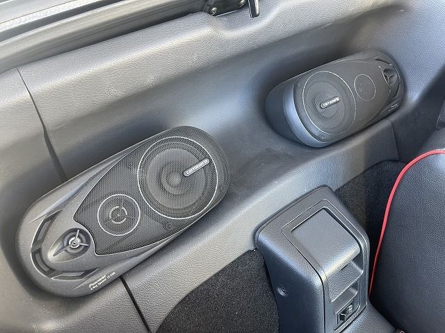 Suzuki CAPPUCCINO 1992-01 6873-16
