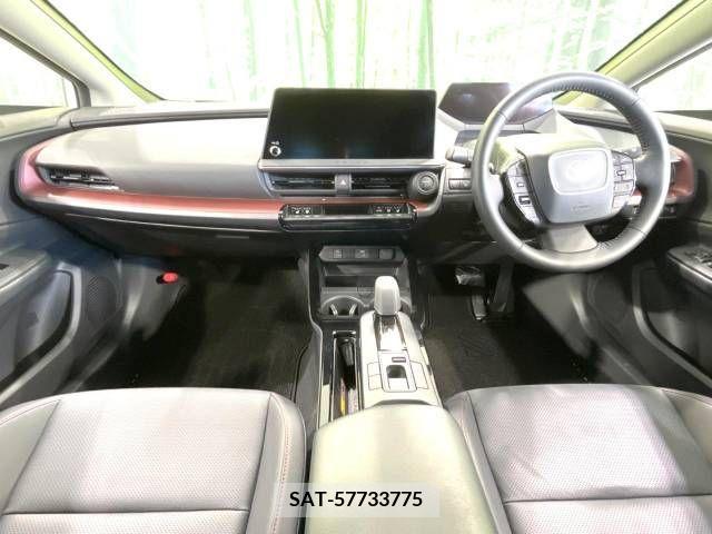 Toyota PRIUS 2023-02 281967-1
