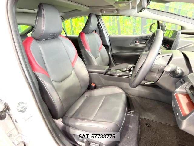 Toyota PRIUS 2023-02 281967-8