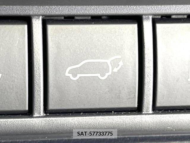 Toyota PRIUS 2023-02 281967-6