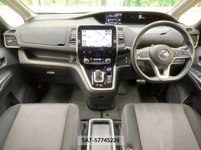 Nissan SERENA 2019-08 337317-1
