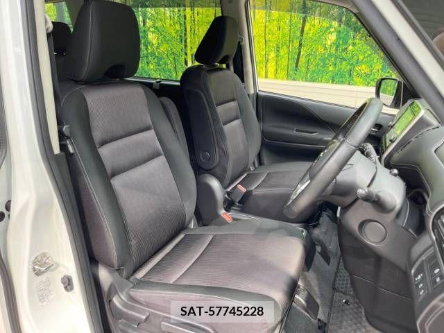 Nissan SERENA 2019-08 337317-8