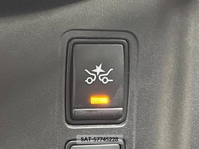 Nissan SERENA 2019-08 337317-7