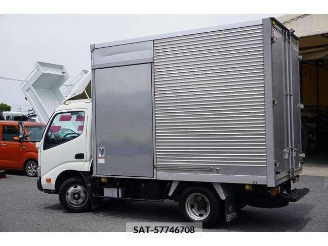 Toyota TOYOACE 2018-02 377816-6