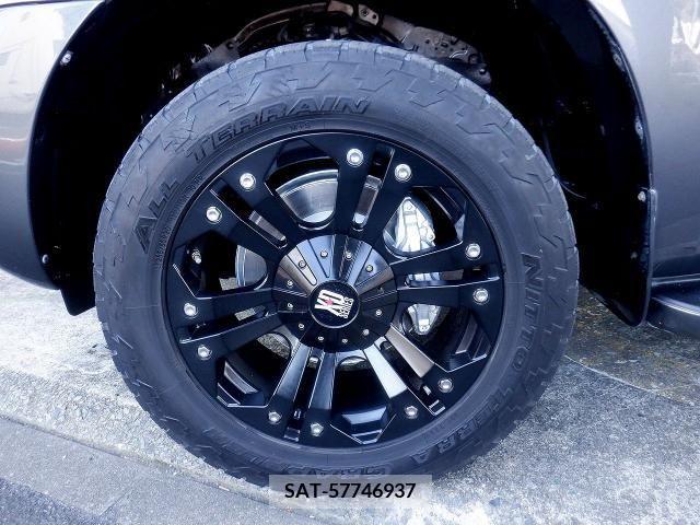 Toyota SEQUOIA 2011-10 252545-6
